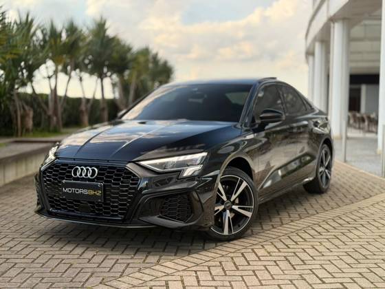 AUDI A3 2.0 40 TFSI MHEV SEDAN PERFORMANCE BLACK S-TRONIC